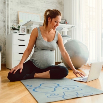 Pregnant mom yoga